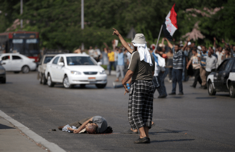 Βουτηγμένη στο αίμα η «νέα εποχή» στην Αίγυπτο – 36 νεκροί και περισσότεροι από 1.000 τραυματίες [εικόνες] | iefimerida.gr 3