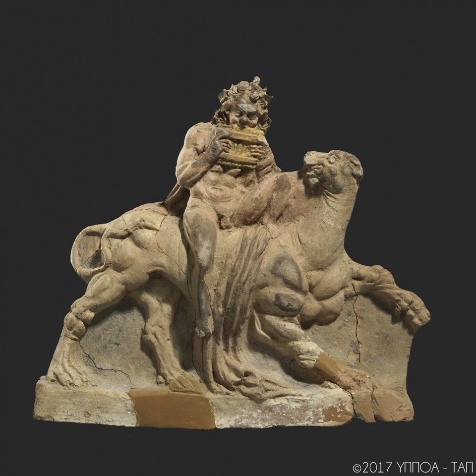 Πήλινοι θησαυροί στο Αρχαιολογικό Μουσείο Θεσσαλονίκης -Αγάλματα και διακοσμητικά [εικόνες]  | iefimerida.gr 1