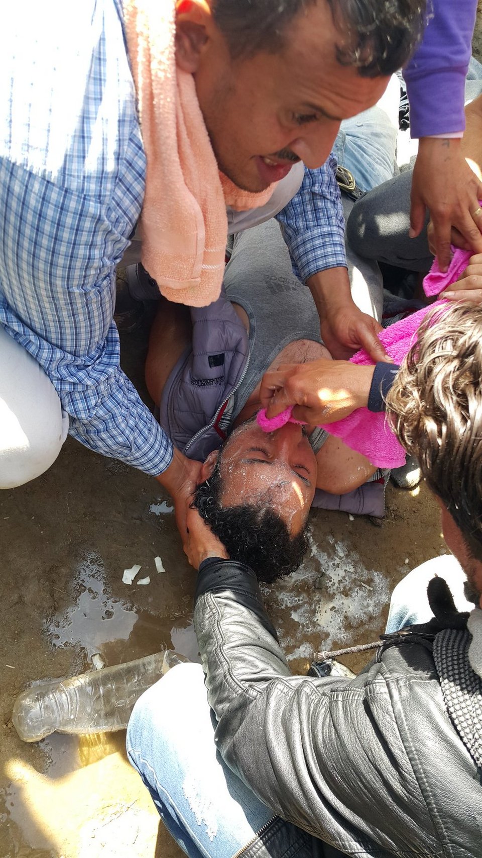 Επεισόδια στην Ειδομένη -Οι Σκοπιανοί ρίχνουν χημικά [εικόνες & βίντεο] | iefimerida.gr 2