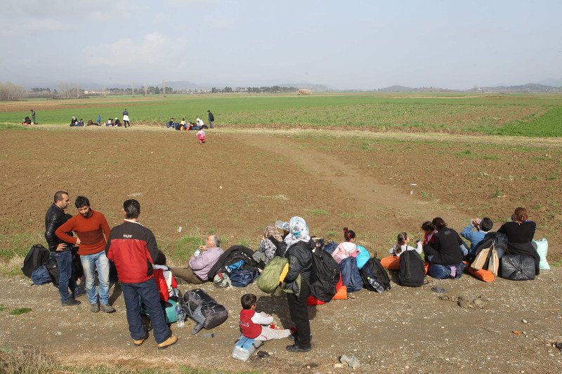 Νέα ένταση στην Ειδομένη -Πάνω από 9.000 μετανάστες και πρόσφυγες στον καταυλισμό [εικόνες] | iefimerida.gr 5