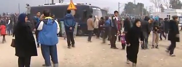 Ειδομένη: Μια πληροφορία ότι ανοίγουν τα σύνορα για όλους προκάλεσε ένταση [εικόνες] | iefimerida.gr 0