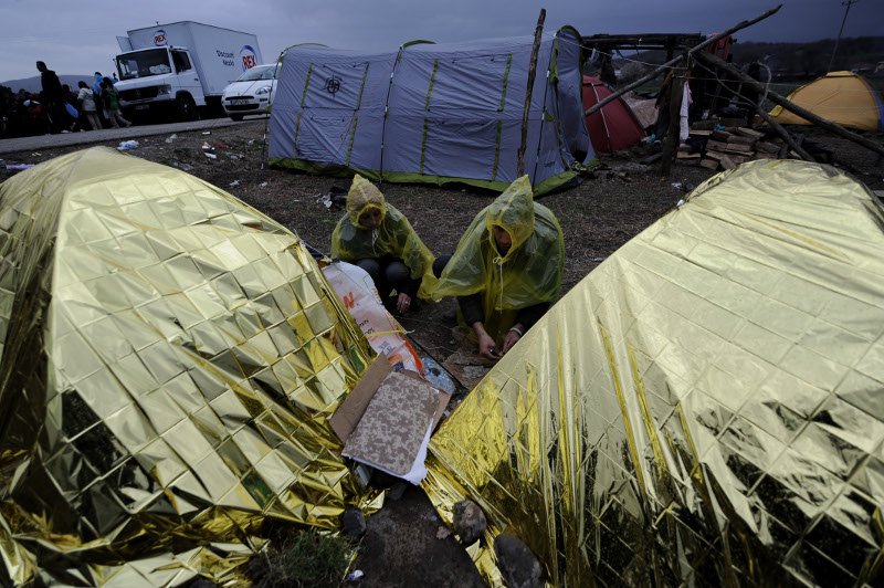 Αντίπαλος και ο καιρός – Στο έλεος της βροχής 13.000 εγκλωβισμένοι στην Ειδομένη | iefimerida.gr 7