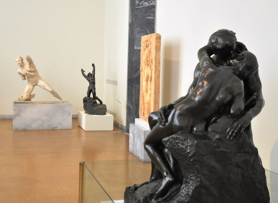 Τα γλυπτά του Rodin και η σχέση τους με την αρχαία Ελλάδα στο Αρχαιολογικό Μουσείο [εικόνες] | iefimerida.gr 1