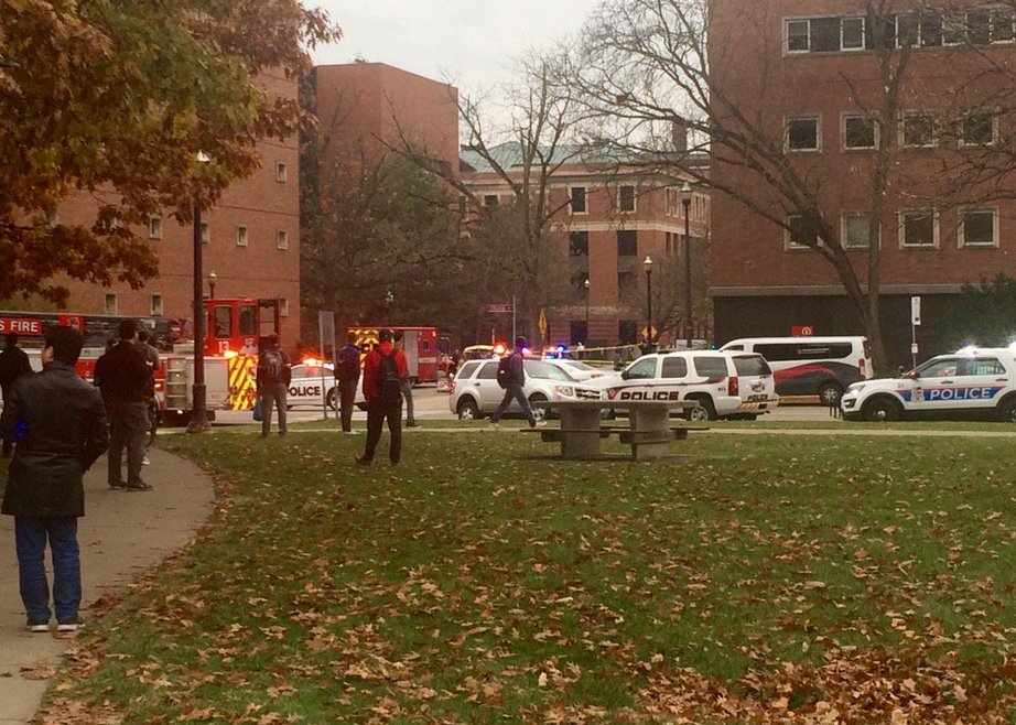 Μακελειό στην Πανεπιστημιούπολη του Οχάιο -Νεκρός ο δράστης, εννιά τραυματίες [εικόνες & βίντεο] | iefimerida.gr 0