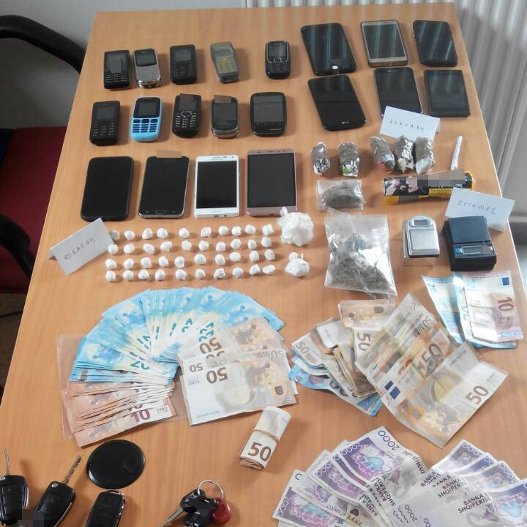 Θεσσαλονίκη: Εξαρθρώθηκε σπείρα που διακινούσε ναρκωτικά σε περιοχές της Βόρειας Ελλάδας | iefimerida.gr 0