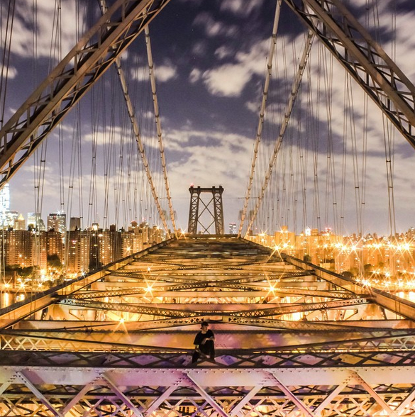 Οι πιο τρομακτικές φωτογραφίες του Instagram: Σκαρφαλώνοντας στην κορυφή της πόλης [εικόνες] | iefimerida.gr 6