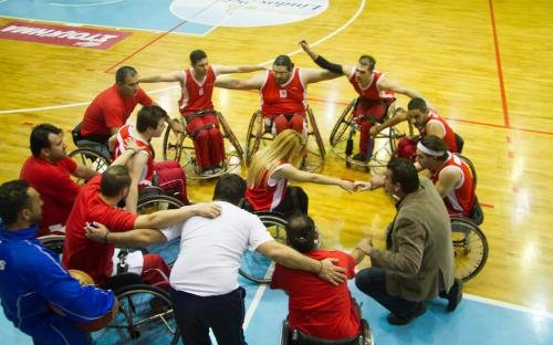 Παίζει μπάσκετ με αμαξίδιο και είναι πρωταθλήτρια Ελλάδος -Η αθλήτρια που έχει πάθος με τη ζωή [εικόνες] | iefimerida.gr 1