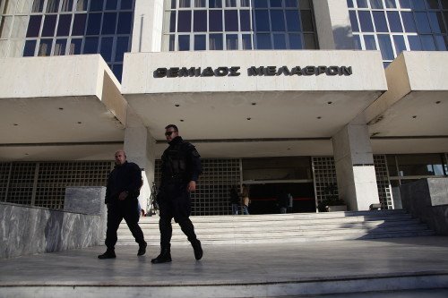 Τηλεφώνημα για βόμβα στο Ειρηνοδικείο Αθηνών [εικόνες] | iefimerida.gr 2