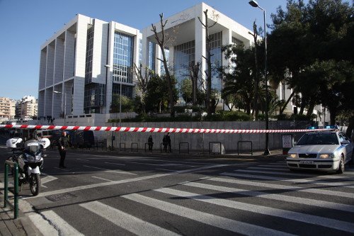 Τηλεφώνημα για βόμβα στο Ειρηνοδικείο Αθηνών [εικόνες] | iefimerida.gr 0