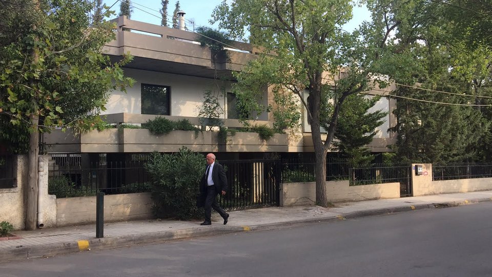 Σύγκρουση κυβέρνησης – Στουρνάρα | iefimerida.gr 0