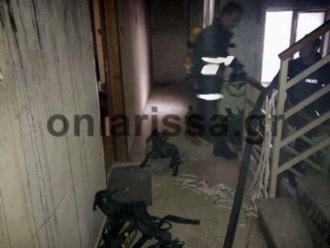 Λάρισα: Παραμένει στην εντατική ο 4χρονος που παραλίγο να καεί ζωντανός -Πώς ξεκίνησε η φωτιά | iefimerida.gr 0