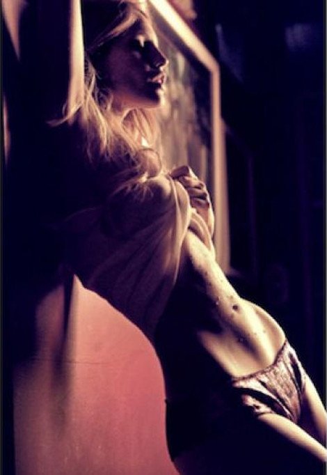 Νέο αίμα στο Χόλιγουντ: Η 24χρονη Λατίνα διάδοχος της Τζέσικα Αλμπα που «απειλεί» τη Σάλμα Χάγιεκ [εικόνες&βίντεο] | iefimerida.gr 5