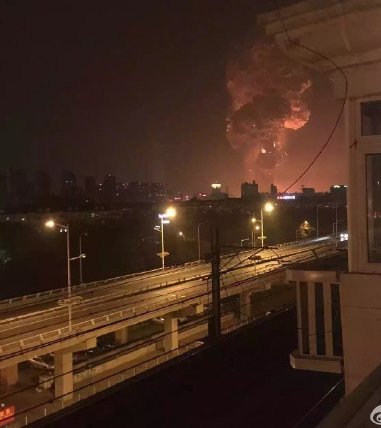 Ισχυρή έκρηξη σε πόλη της Kίνας - Νεκροί και εκατοντάδες τραυματίες [εικόνες&βίντεο]   | iefimerida.gr 2