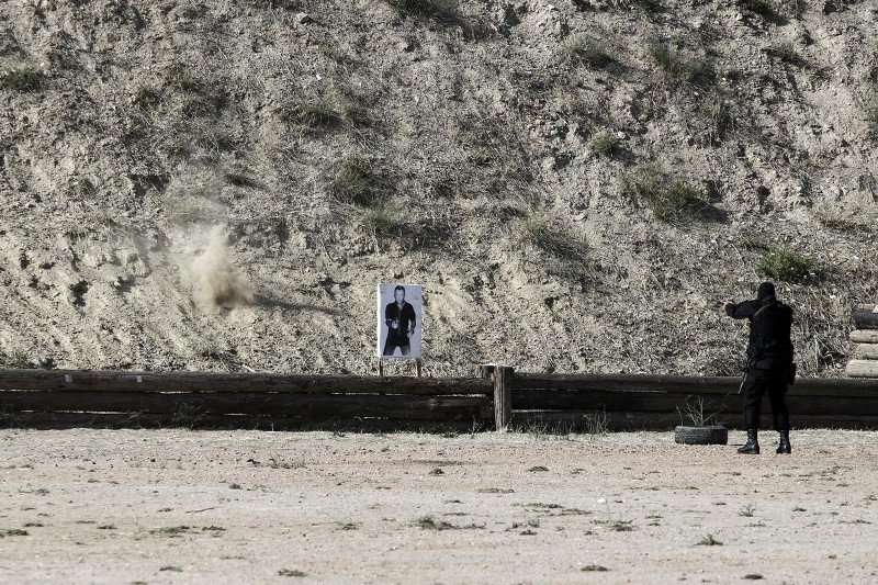 Σαν σε σκηνές από ταινία του Χόλιγουντ -Στην επίδειξη των ΕΚΑΜ με τη λεωφορειοπειρατεία [εικόνες] | iefimerida.gr 5