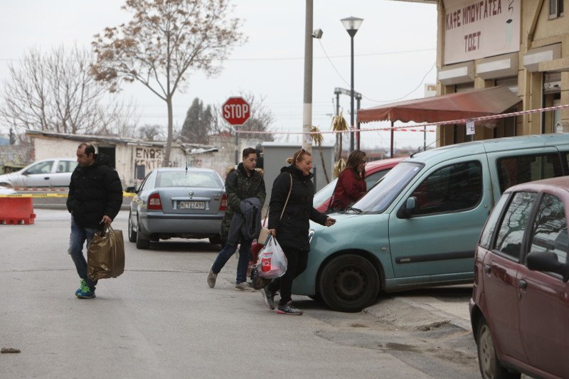 Κορδελιό: Η τεράστια επιχείρηση απομάκρυνσης των κατοίκων -Το 70% έφυγε [εικόνες] | iefimerida.gr 9