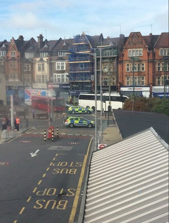 Τέλος συναγερμού στο Μετρό του Λονδίνου εξαιτίας ύποπτου οχήματος [εικόνα] | iefimerida.gr 0