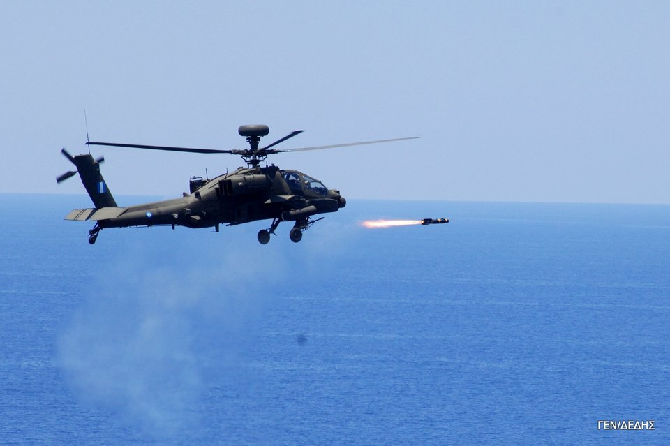 Ο «Θαλάσσιος Γρύπας» των Ενόπλων Δυνάμεων βγήκε στο Αιγαίο [εικόνες] | iefimerida.gr 2