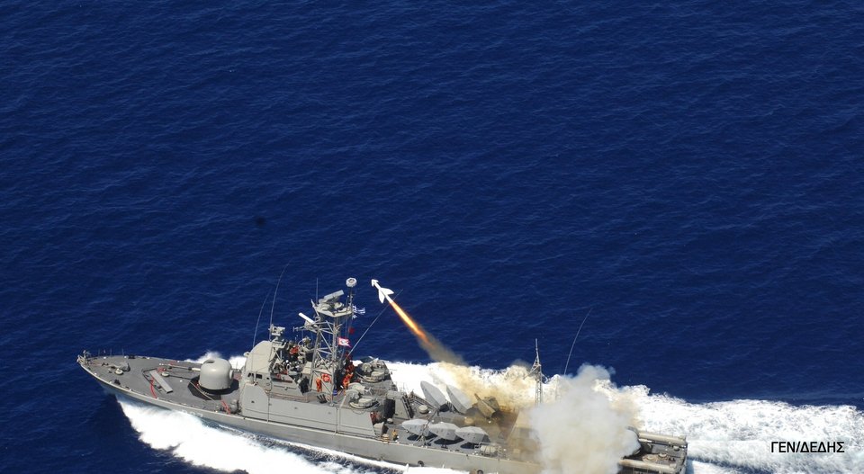 Ο «Θαλάσσιος Γρύπας» των Ενόπλων Δυνάμεων βγήκε στο Αιγαίο [εικόνες] | iefimerida.gr 3