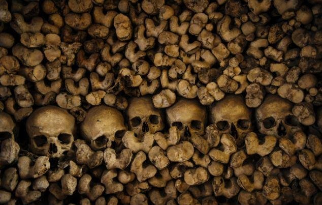 Το εκκλησάκι της ανατριχίλας -Φτιαγμένο από οστά χιλιάδων ανθρώπων [εικόνες] | iefimerida.gr 3