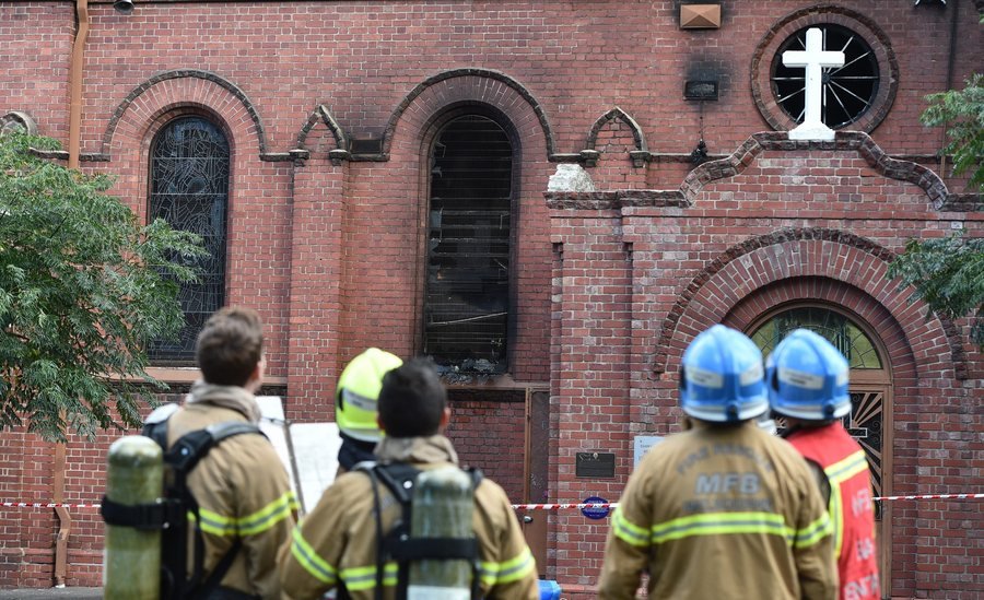 Φωτιά σε Ελληνορθόδοξη εκκλησία στην Αυστραλία [εικόνες] | iefimerida.gr 2