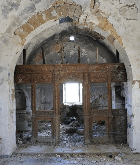 Κατεστραμμένες, βανδαλισμένες και σε αποσύνθεση οι εκκλησίες στα κατεχόμενα [εικόνες] | iefimerida.gr 1