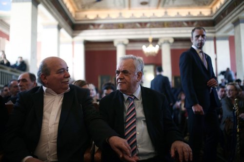 Επίτιμος διδάκτωρ του ΕΚΠΑ ο Πιέρ Μοσκοβισί [εικόνες] | iefimerida.gr 2