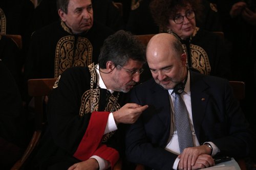 Επίτιμος διδάκτωρ του ΕΚΠΑ ο Πιέρ Μοσκοβισί [εικόνες] | iefimerida.gr 6