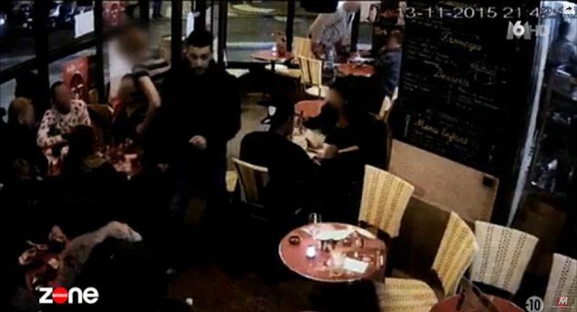 Σοκ -Η στιγμή που ο τζιχαντιστής καμικάζι ανατινάζεται μέσα σε εστιατόριο στο Παρίσι [βίντεο & εικόνες] | iefimerida.gr 2