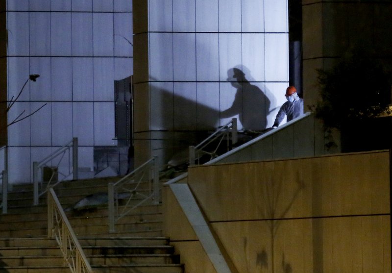 Οταν η ΟΛΑ ισοπέδωσε με βόμβα το Εφετείο [εικόνες & βίντεο] | iefimerida.gr 4