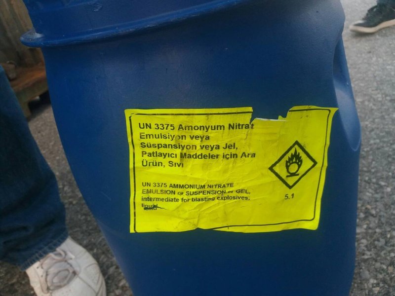 Κρήτη: Σε αποθήκη του στρατού θα μεταφερθούν οι 410 τόνοι εκρηκτικά του πλοίου -«βόμβα» [εικόνες] | iefimerida.gr 3