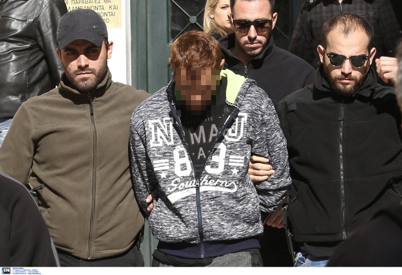 Στον εισαγγελέα ο εκτελεστής του Ζαφειρόπουλου -Οι πρώτες φωτογραφίες | iefimerida.gr 0