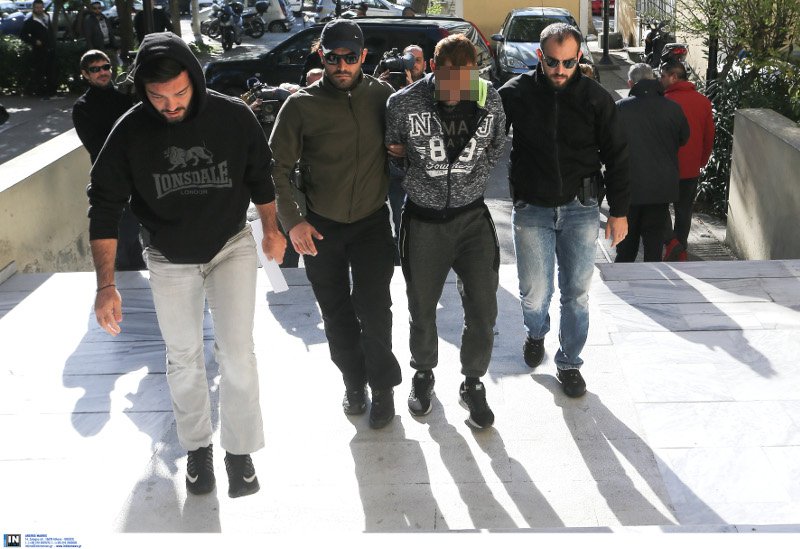 Στον εισαγγελέα ο εκτελεστής του Ζαφειρόπουλου -Οι πρώτες φωτογραφίες | iefimerida.gr 9