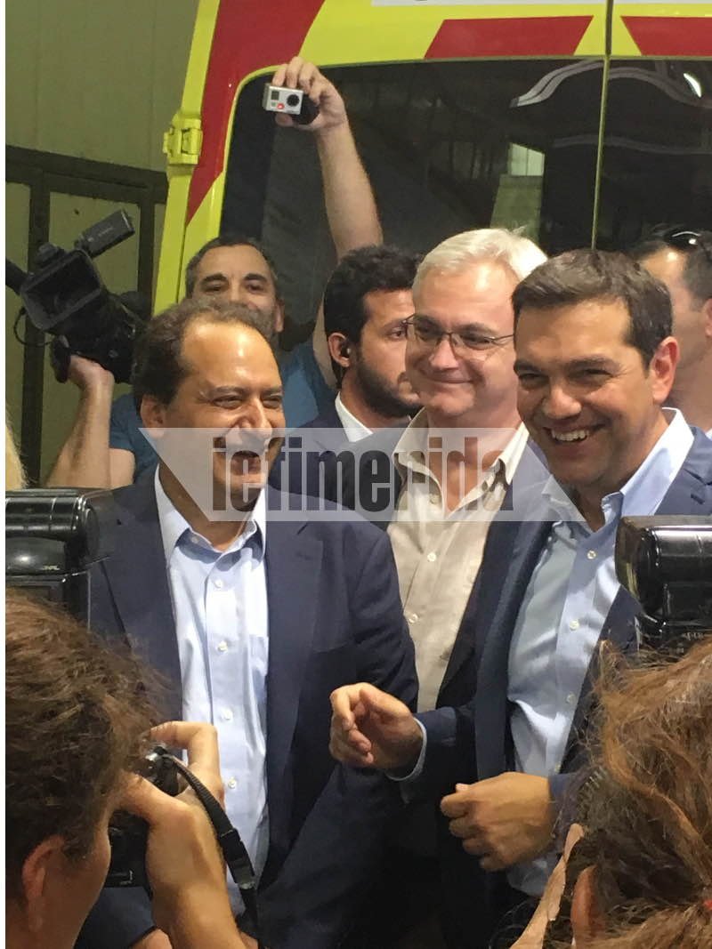 ΔΕΘ: Κέρασε καριόκες τον Τσίπρα, με ένα «καρφί» -«Αφού δεν μπορείτε να μας γλυκάνετε εσείς» [εικόνες] | iefimerida.gr 4