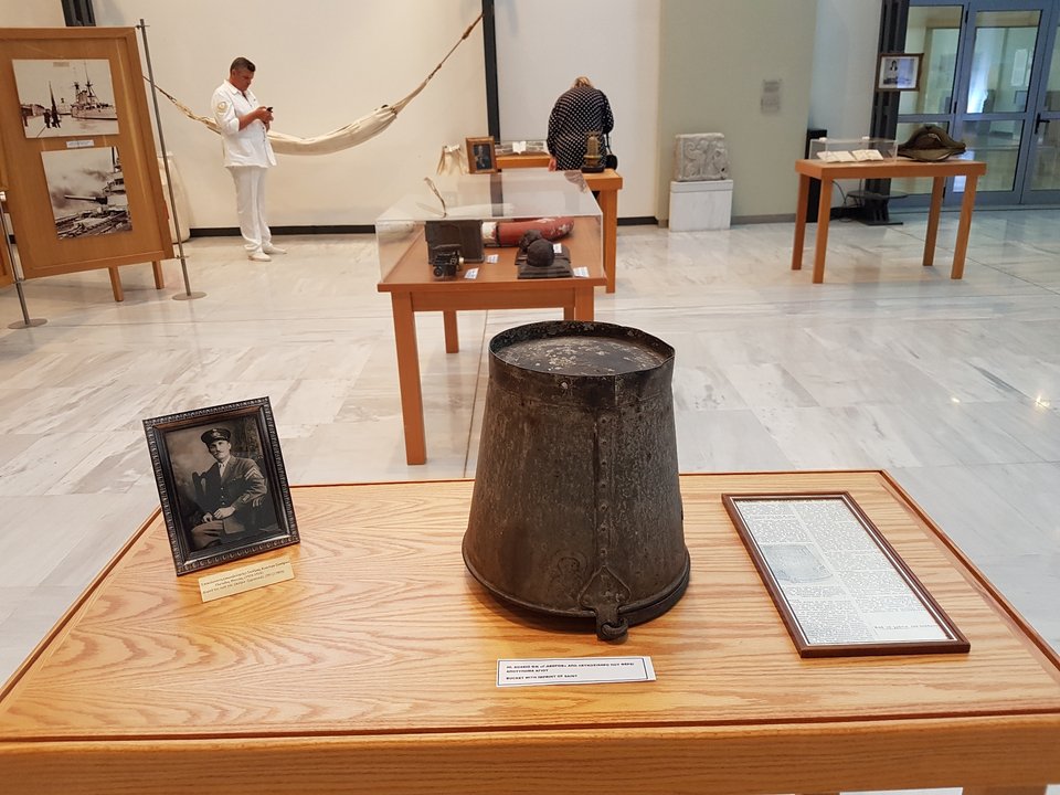 Καβάλα: Κειμήλια 100 χρόνων του θωρηκτού «Αβέρωφ» -Για πρώτη φορά εκτός πλοίου | iefimerida.gr 3