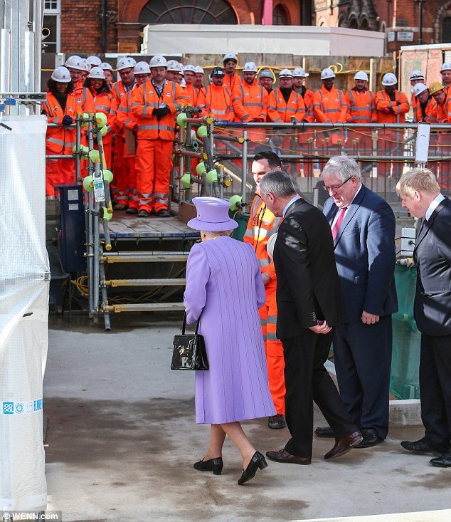 Λονδίνο: Ονομάζουν «Ελισάβετ» γραμμή μετρό -Ενα έργο αξίας 15 δις λιρών [εικόνες]  | iefimerida.gr 5