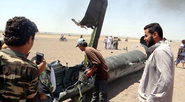 Συρία: Κατέρριψαν ρωσικό ελικόπτερο -Αντάρτες έσερναν τη σορό του πιλότου [εικόνες & βίντεο] | iefimerida.gr 4