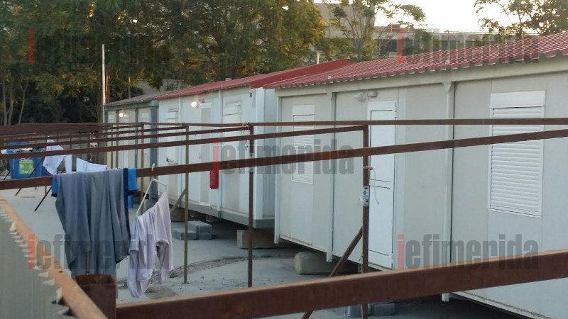 Η πρώτη ημέρα στον καταυλισμό των μεταναστών στον Ελαιώνα [εικόνες] | iefimerida.gr 11