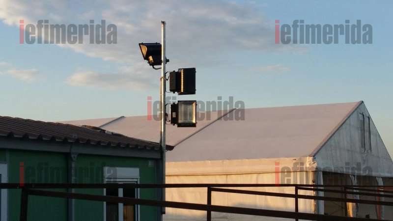 Η πρώτη ημέρα στον καταυλισμό των μεταναστών στον Ελαιώνα [εικόνες] | iefimerida.gr 12