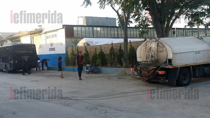 Η πρώτη ημέρα στον καταυλισμό των μεταναστών στον Ελαιώνα [εικόνες] | iefimerida.gr 2