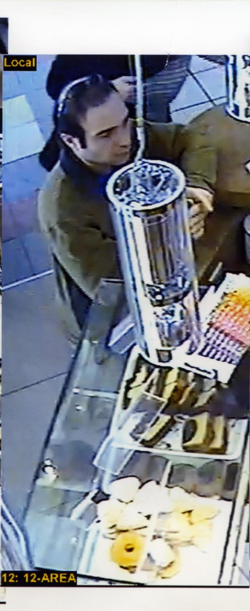 Η «μεταμόρφωση» Παλαιοκώστα κινητοποιεί εκ νέου την ΕΛΑΣ [εικόνες] | iefimerida.gr 1