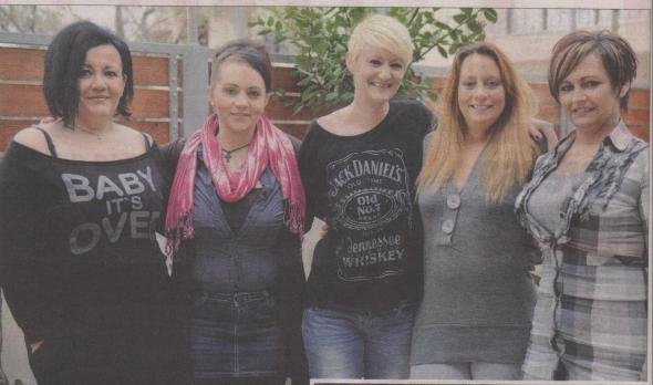 Αυτή είναι η δυναμική ξανθιά που στηρίζει 80 άπορες οικογένειες [εικόνες] | iefimerida.gr 0