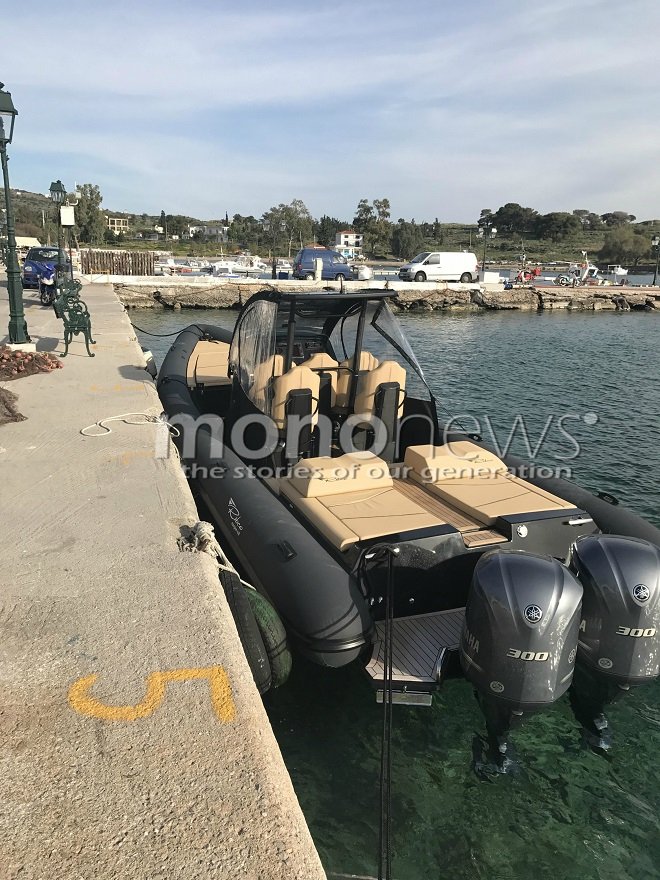 Η απόδραση της Ελένης Μενεγάκη με τον Ματέο στην Αίγινα -Με το πολυτελές φουσκωτό τους [εικόνες] | iefimerida.gr 5