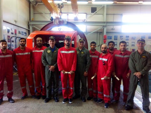 Eτσι εγκαταλείπουν τα βυθιζόμενα ελικόπτερα τα στελέχη των Ενόπλων Δυνάμεων [εικόνες] | iefimerida.gr 6