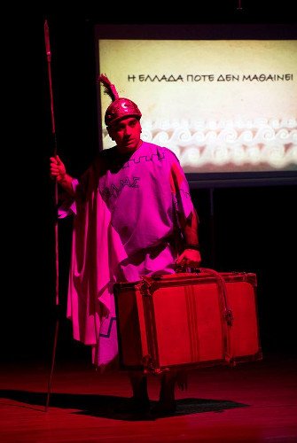 Πολιτευτής ΣΥΡΙΖΑ: Ο γιος μου φεύγει μετανάστης στην Αυστραλία -Η Ελλάδα δεν στηρίζει τους νέους [εικόνες] | iefimerida.gr 0