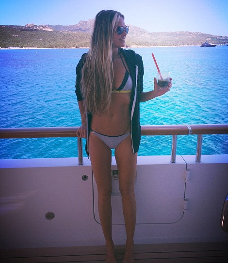 Η Ελ Μακ Φέρσον στα 50 της έχει κορμί που κολάζει -Η φωτογραφία με το μαγιό που μοίρασε εγκεφαλικά [εικόνα] | iefimerida.gr 0