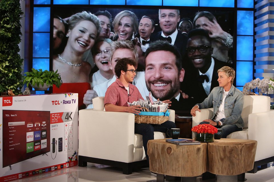 Απίστευτο: Το πιο δημοφιλές tweet στον κόσμο είναι ένα τηγανητό κοτόπουλο [εικόνες] | iefimerida.gr 2