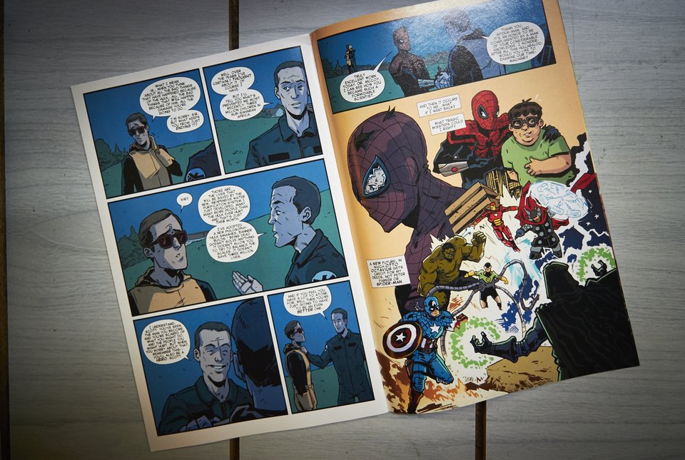 Mιχάλης Διαλυνάς -Ο Κρητικός που σχεδιάζει σούπερ ήρωες στο Μέγαρο της Marvel [εικόνες] | iefimerida.gr 0