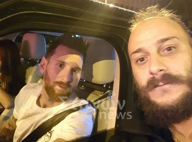 Πήγαν από την Καλαμπάκα στη Βαρκελώνη και συνάντησαν τον... Μέσι [εικόνες] | iefimerida.gr 2