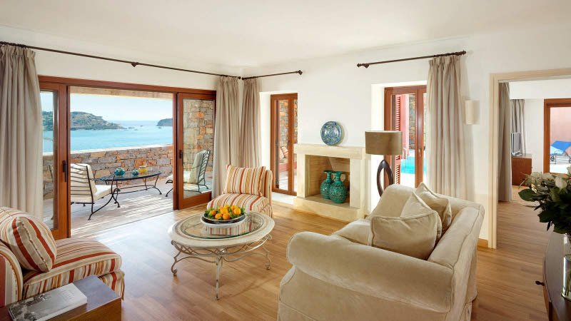 Telegraph: Τα τέλεια ξενοδοχεία για γάμους σε Μύκονο, Σαντορίνη και Ελούντα [εικόνες] | iefimerida.gr 19