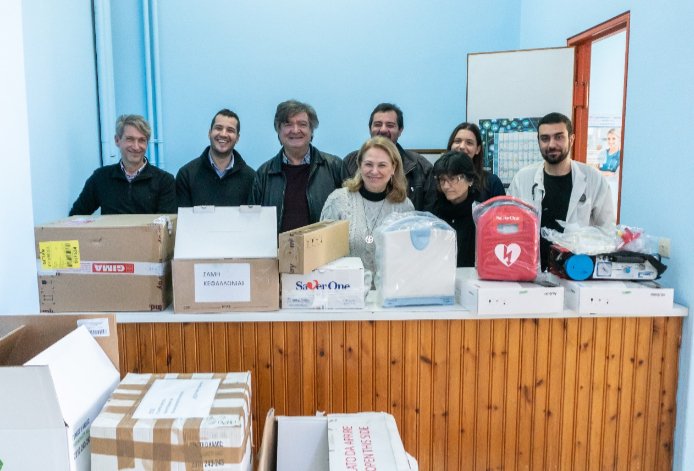 Ο όμιλος Ελληνικά Πετρέλαια εξοπλίζει τα Κέντρα Υγείας Ιθάκης και Σάμης Κεφαλληνίας [εικόνες] | iefimerida.gr 0